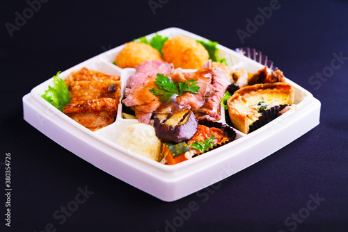 delivery food box for Christmas dinner