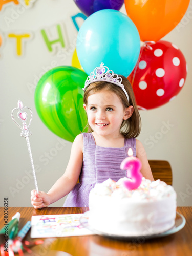 Girl (4-5) at birthday party