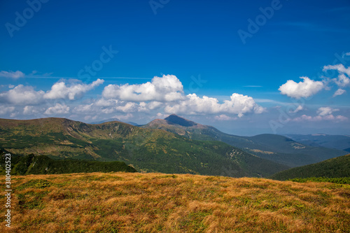 Beautiful landscape in the high carpathians. autumn in the mountains.