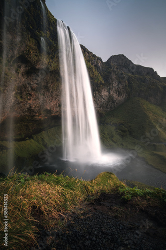 Seljalandfoss, beautifull waterfall. Poto made during covid times where there was literaly no-one in the area.
