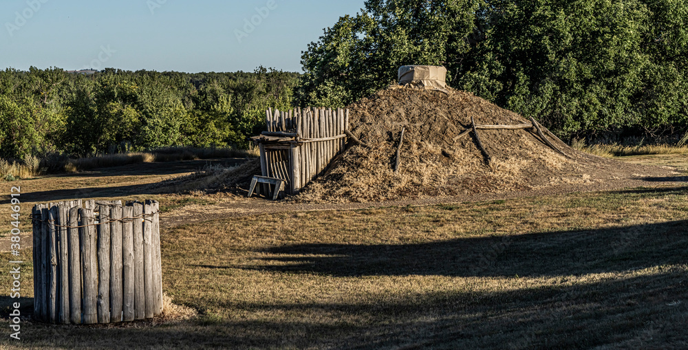 Abraham Lincoln State Park, Mandan North Dakota, barracks, Mandan OnA