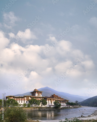 unakha monastery in Bhutan, one of the biggest monastery in Bhutan photo