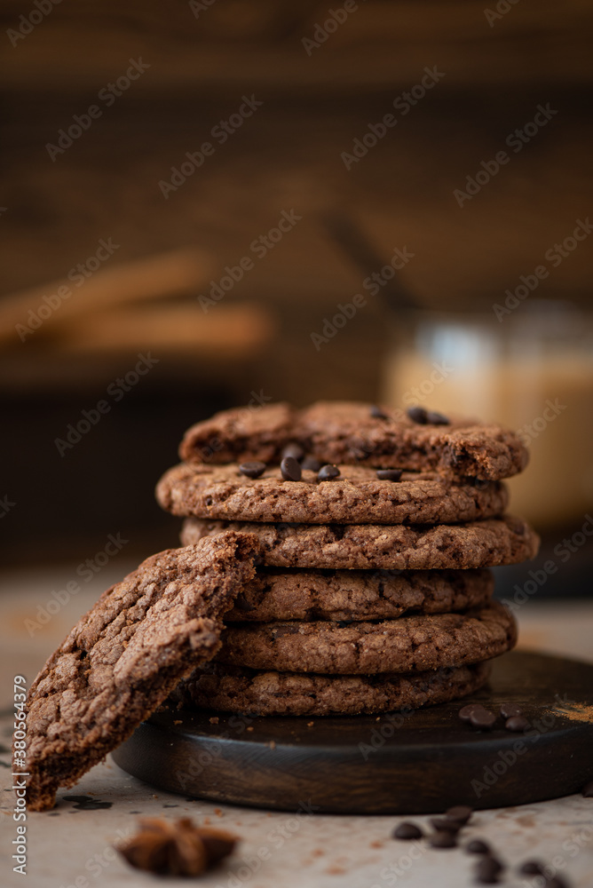 Fototapeta premium round chocolate chip cookies with almonds