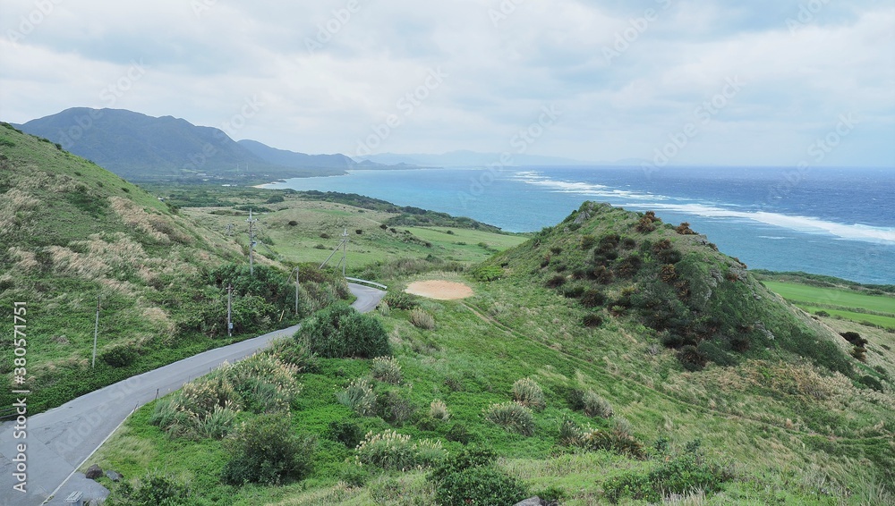 Fototapeta premium 沖縄県･石垣島･平久保崎灯台