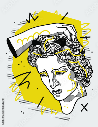 Creative geometric yellow style. Le genie du mal
