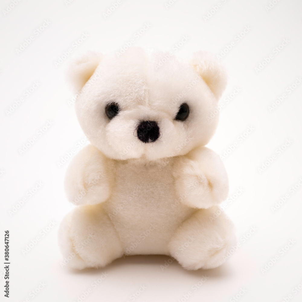 petit ours en peluche