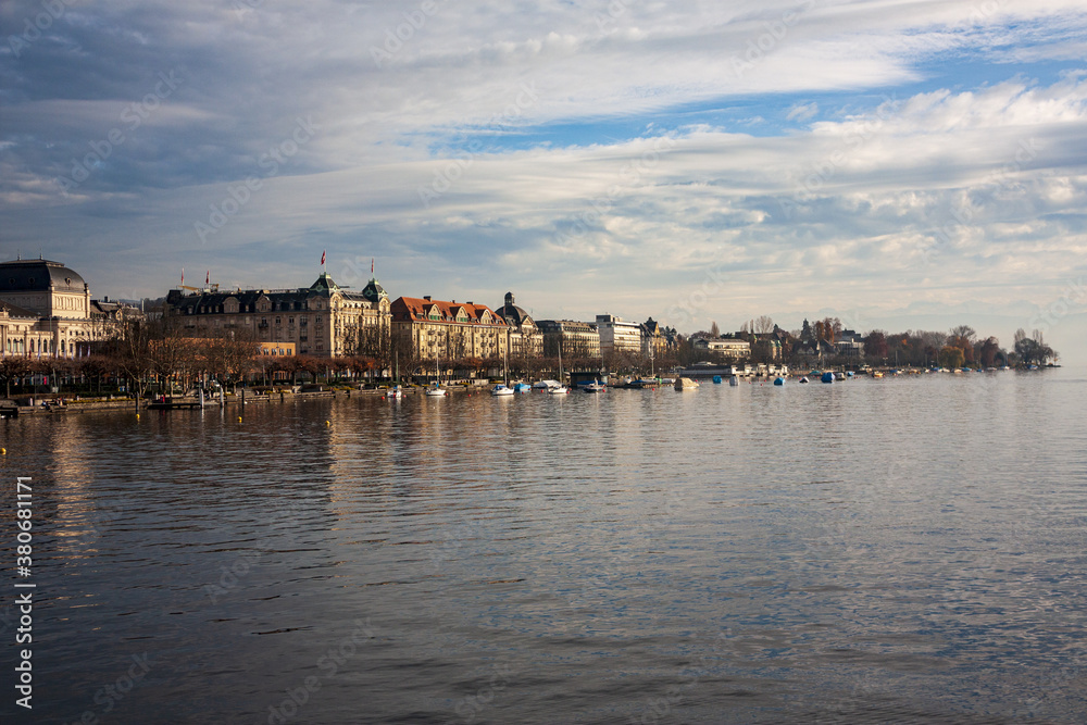 Fototapeta premium City along the River