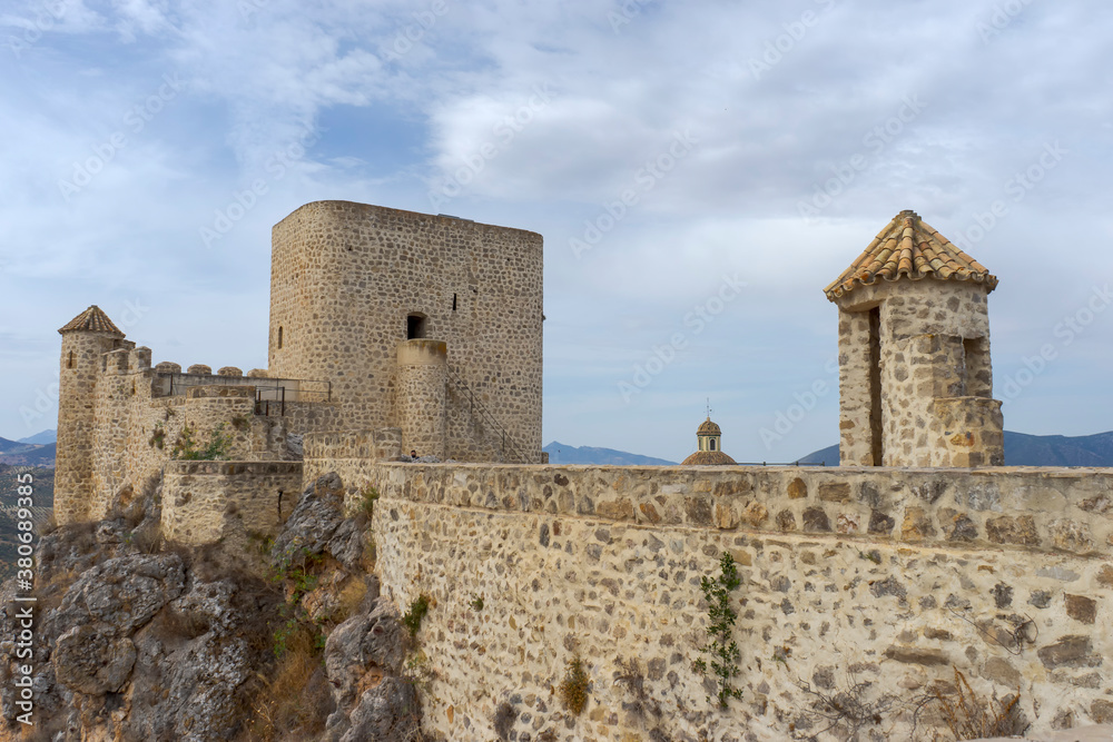 antiguo castillo de Olvera en la provincia de Cádiz, Andalucía
