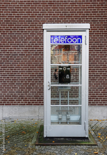 1930's Dutch phonebooth