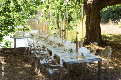 table setting for the wedding