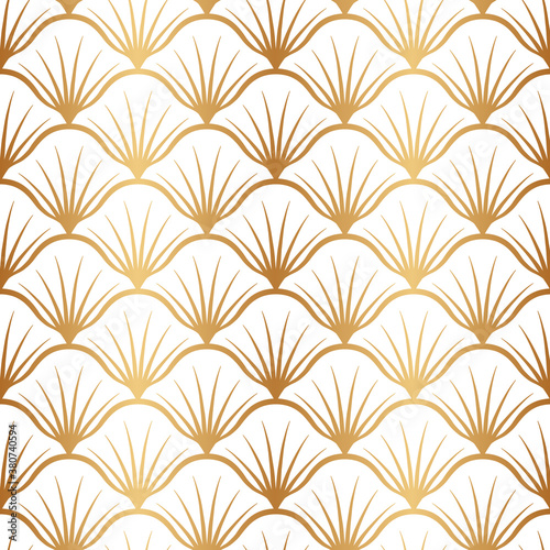 Art deco fan. Gold seamless pattern nouveau. Golden gatsby texture. Vintage scale ornate background. Classic great style. Roaring ornament. Elegant geometric motif. Design shell for prints. Vector