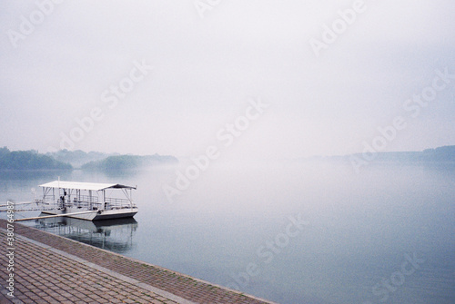 A foggy day on the river.