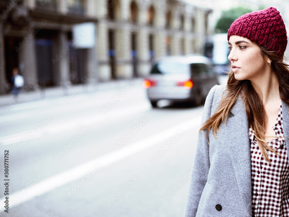 Beautiful girl wearing an urban fit Beautiful girl wearing an urban fit