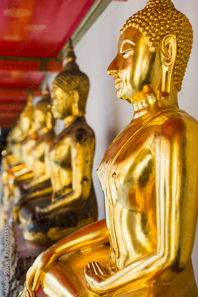 Wat Pho Buddha, Bangkok, Thailand Wat Pho Buddha, Bangkok, Thailand