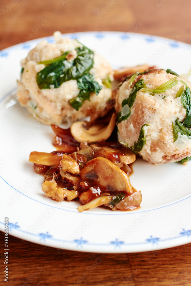 German Spinach KnÔøΩ_del with Mushrooms Walnut Gravy German Spinach KnÔøΩ_del with Mushrooms Walnut Gravy