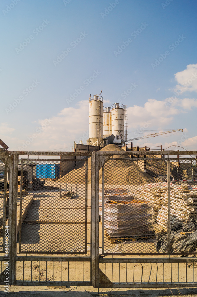 Obraz premium Industrial factory architecture construction