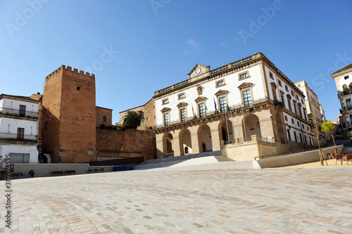 Ayuntamiento, Torre de la Hierba y Plaza Mayor de Cáceres, Extremadura España
