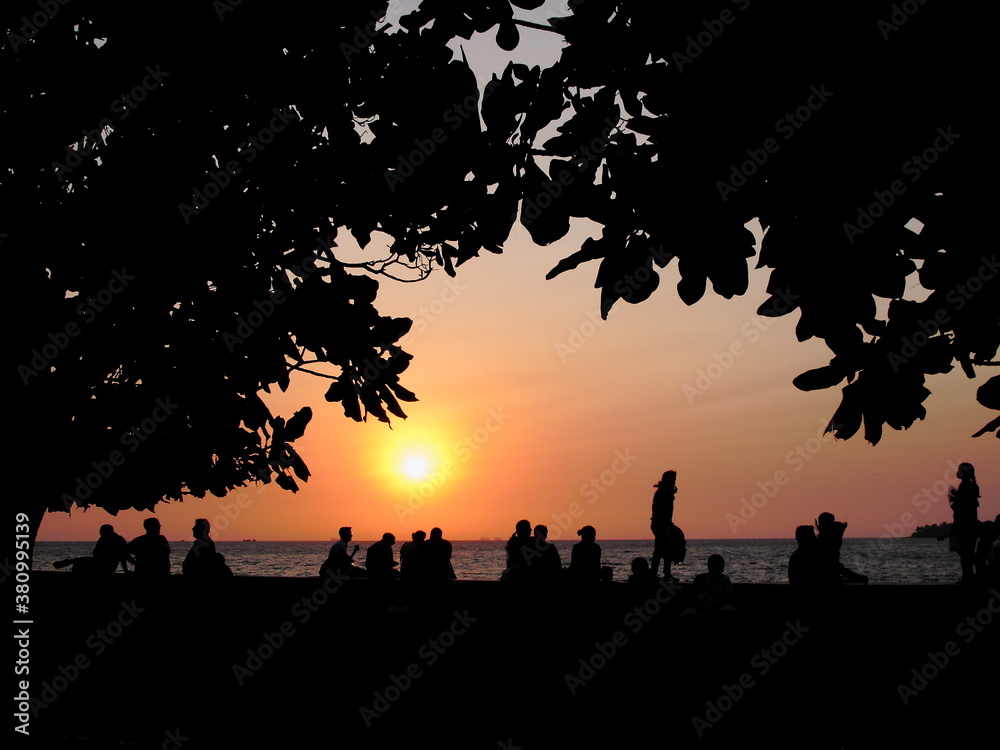 Evening sky, Golden, silhouette, Mumbai, Marine Drive, India