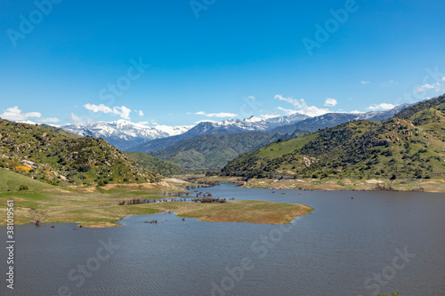 scenic lake Kaweah in three rivers at the entrance of Sequoia national park