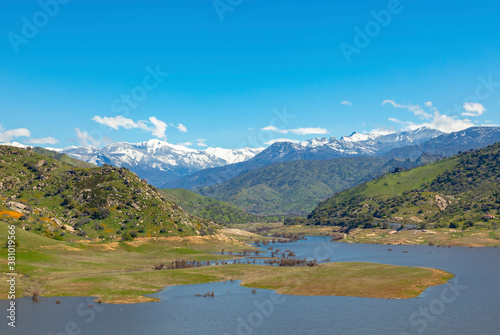 scenic lake Kaweah in three rivers at the entrance of Sequoia national park