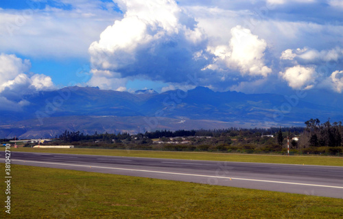 Ecuador - Landing at Quito