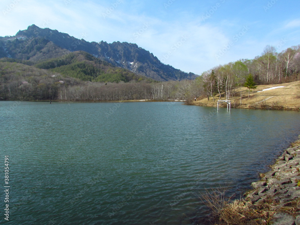 Fototapeta premium 長野県･戸隠村･鏡池
