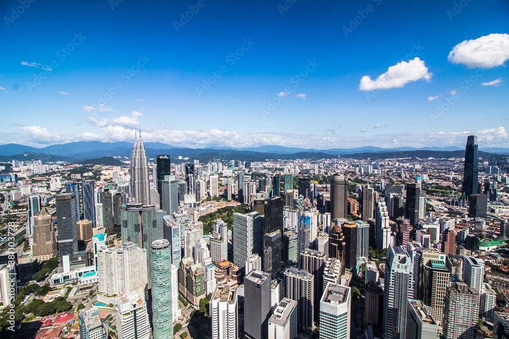 Naklejka premium The skyscrapers of Kuala lumpur