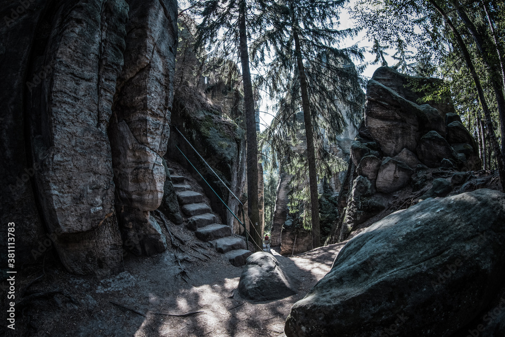 Fototapeta premium Hiking through national park cliffs
