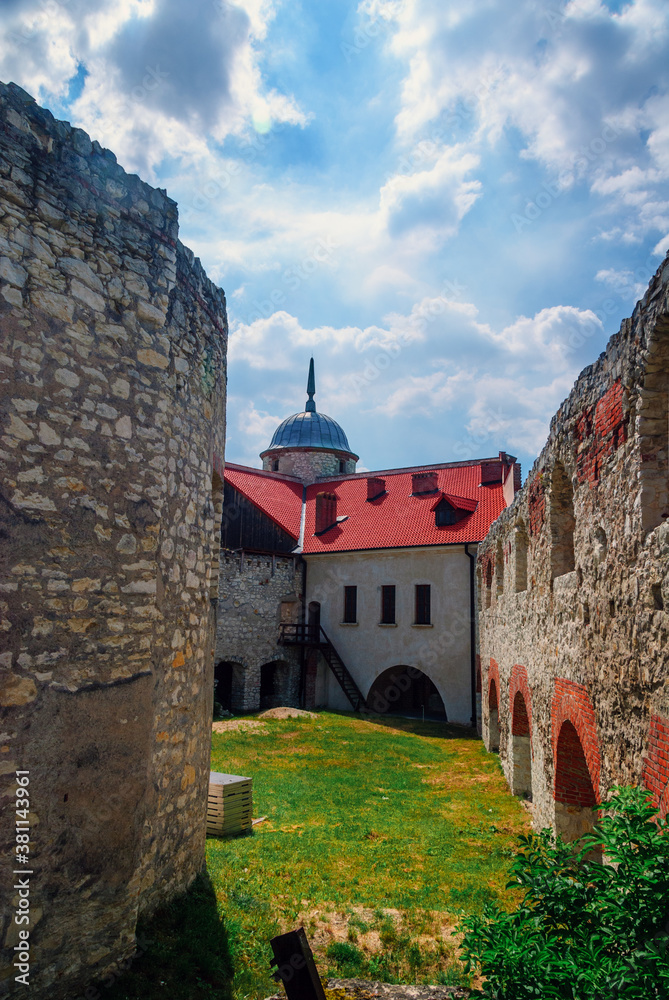 Renaissance Janowiec castle ruins, Poland