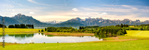 Panorama Landschaft im Allgäu in Bayern