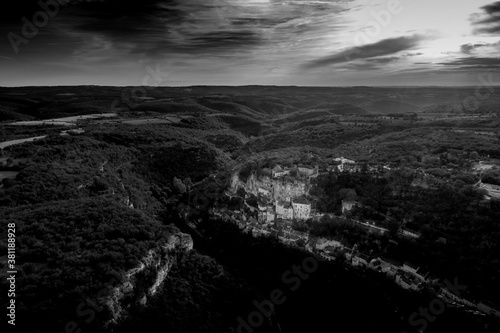 FRA - THE MEDIEVAL AND RELIGIOUS CITY OF ROCAMADOUR