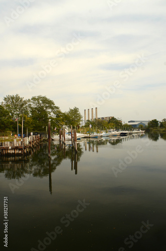 BOATS ON THE SEA WARREN MARINA, NJ 