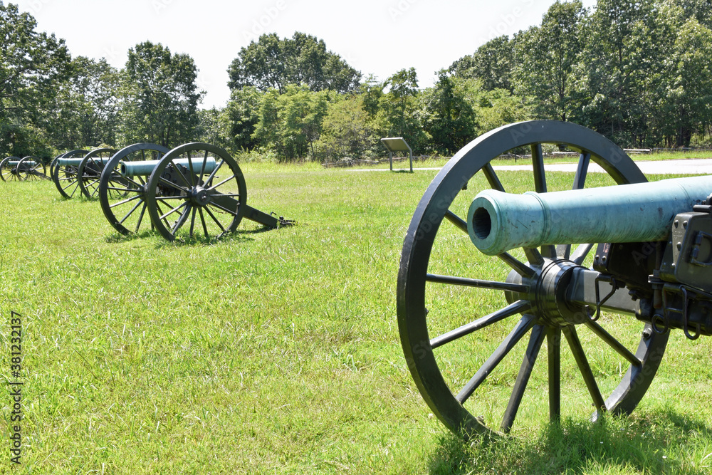 Pea Ridge Battlefield Canons
