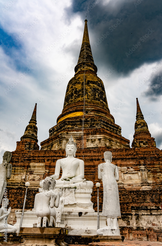 Fototapeta premium Thailand Temples and Monasteries