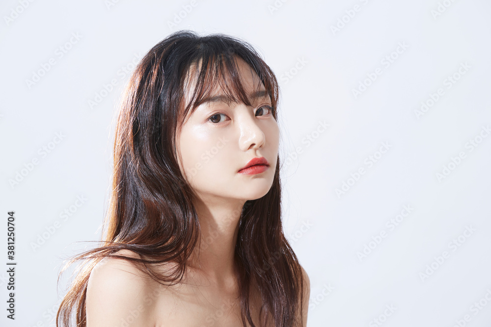 Obraz premium 美しい女性のビューティーポートレート
