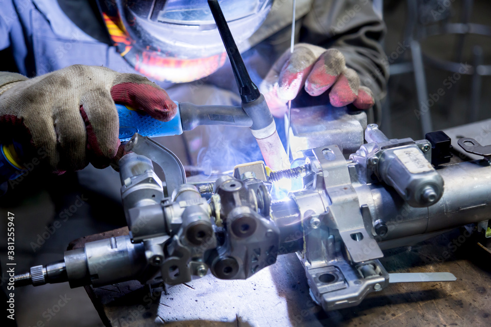 TIG welding of aluminum part for a passenger car TIG welding of aluminum part for a passenger car