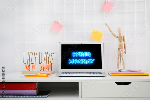 Text CYBER MONDAY on screen...
