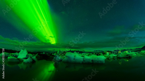 Aurora above Ice floe in glacier lake, Jökulsarlon, Iceland © Philip