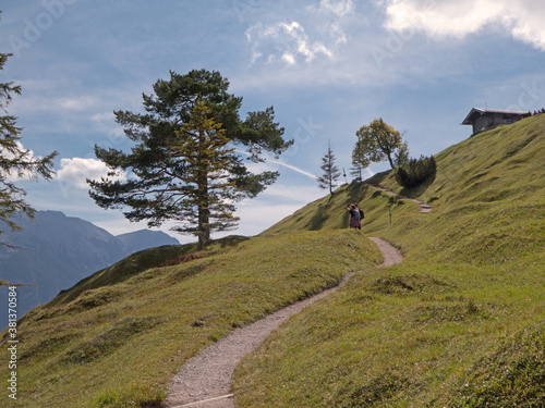 bergwandern am Kranzberg bei Mittenwald in Oberbayern photo