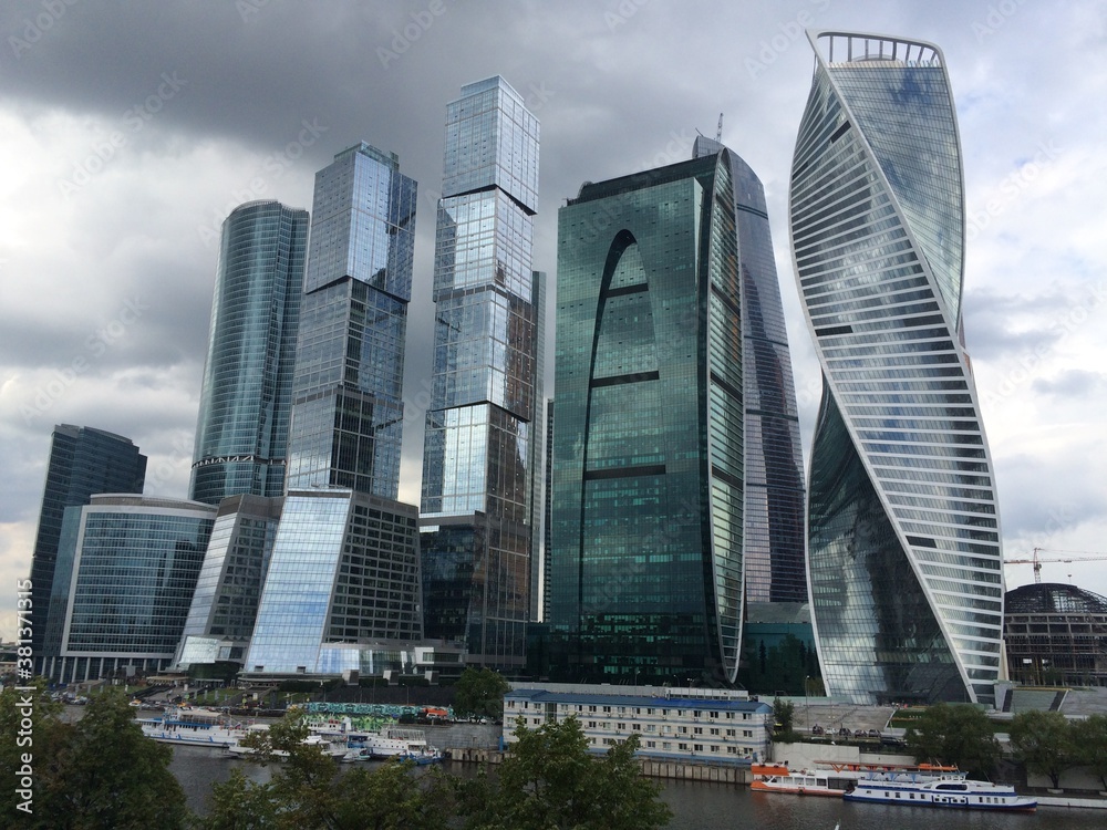 Obraz premium modern office building moskow city