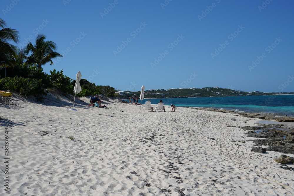 カリブ海のリゾートホテル前のビーチ
