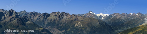 Panorama Schobergruppe und Glocknergruppe gesehen vom Mohar / Oberkärnten / Österreich 