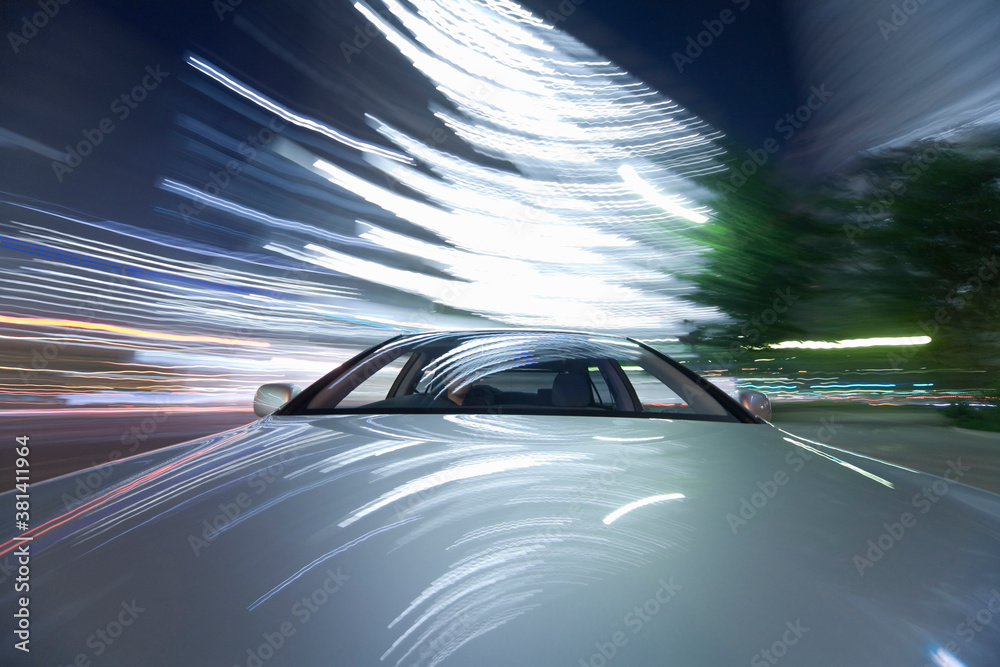 Obraz premium 流れるドライブ