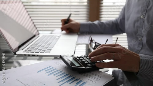 finance and accounting, calculating return on investment, company budget planning