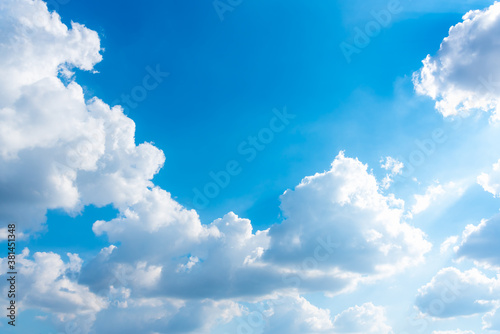 Fototapeta Naklejka Na Ścianę i Meble -  blue sky and White cloud nature background. Beautiful cloud in blue sky.
