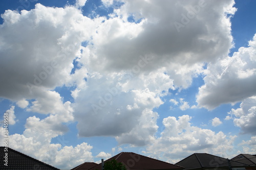 Blue sky light and white cloud 