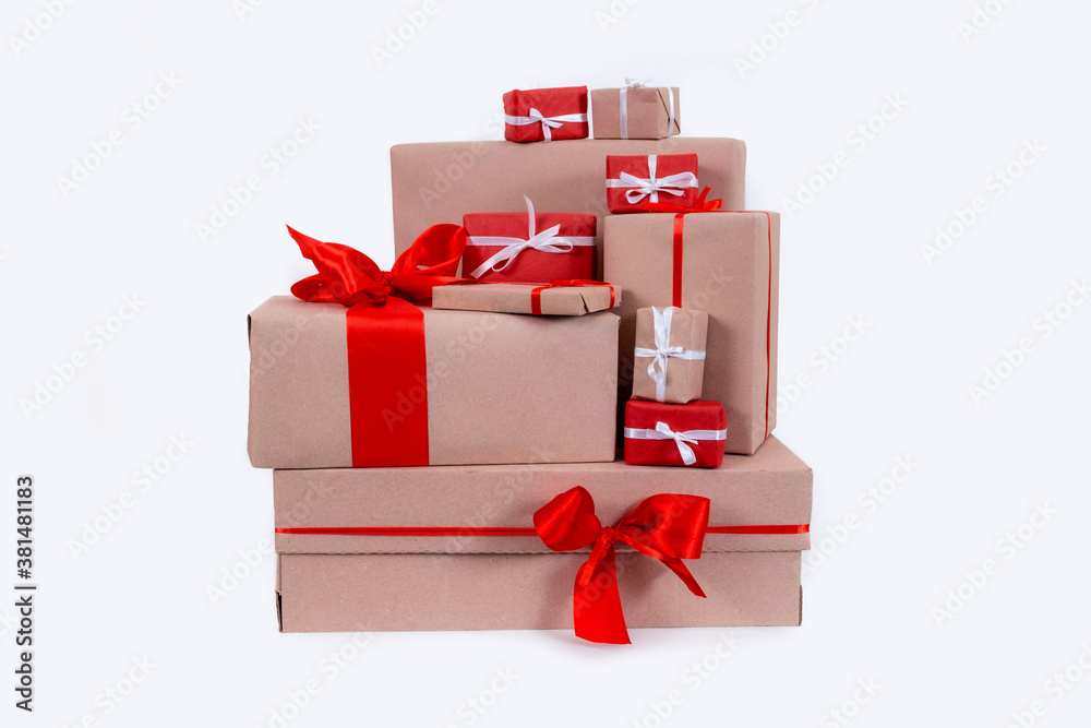Fototapeta premium gifts package boxes white background red delivery