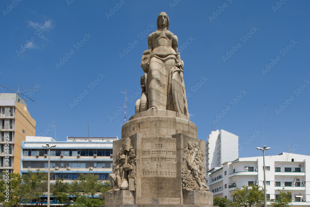 Memorial Statue, Maputo, Mozambique