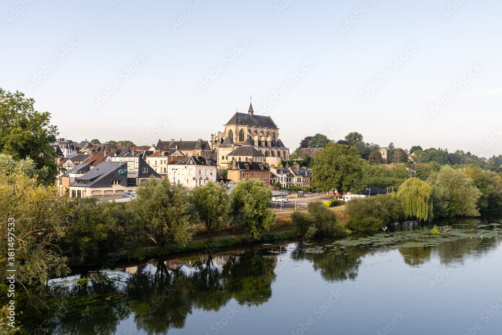 Pont-de-l'Arche in  im Département Eure in der Region Normandie