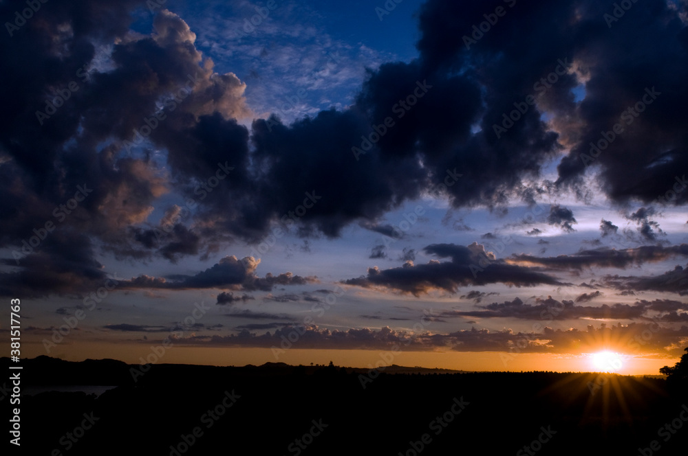 nuvens carregadas